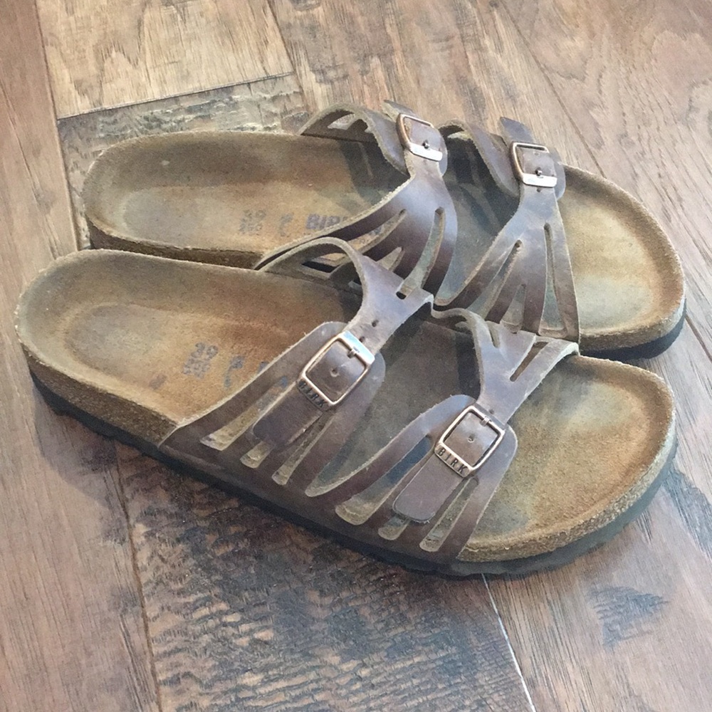 Birkenstock Granada Sandal- oiled leather-size 39